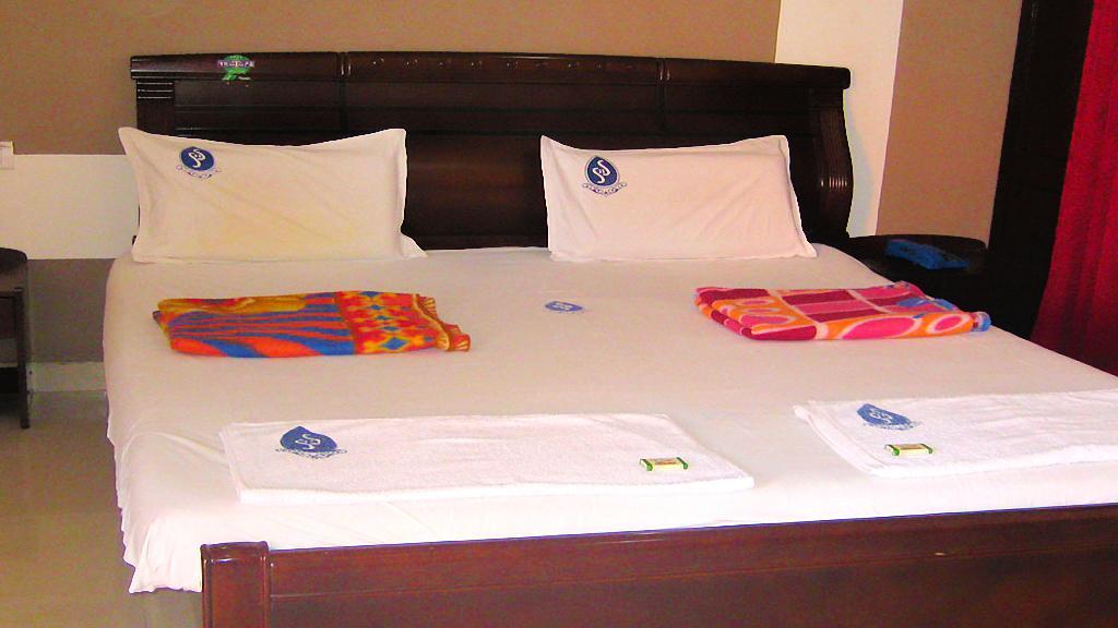 Hotel Sri Saravana Rāmeswaram Dış mekan fotoğraf